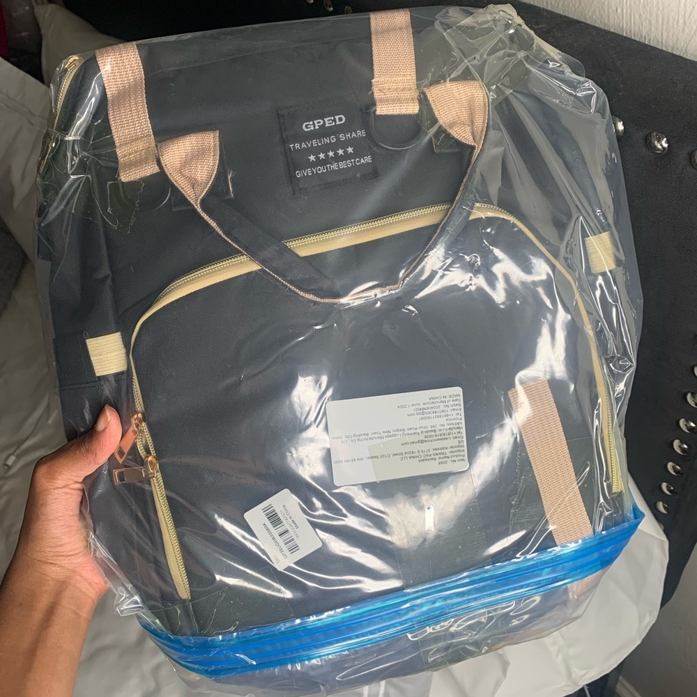 GPED Black Diaper Bag Backpackw/ USB Port & Changing Pad - Brand New